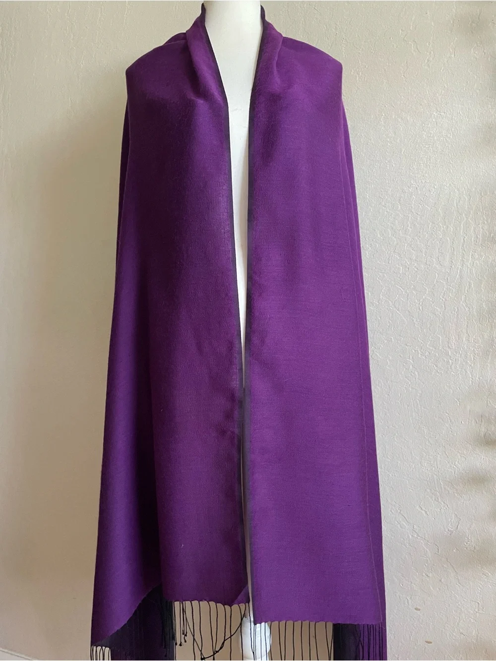 Thin wool and silk purple wrap